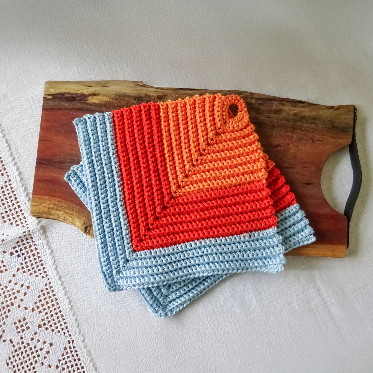 Dreifarbige Topflappen aus 100 % Baumwolle