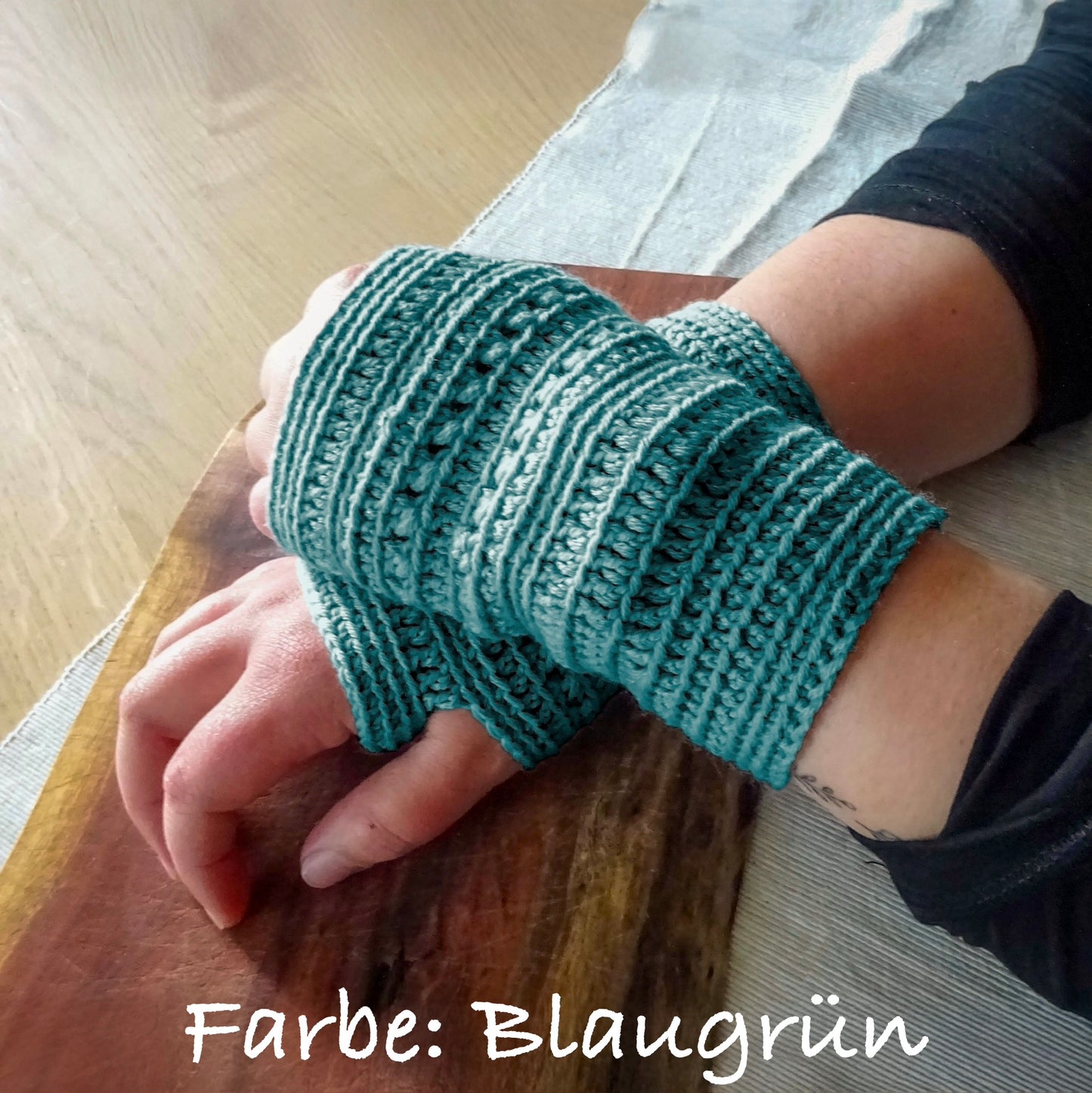 Pulswärmer "Sweet Stripes" aus Merinowolle, verschiedene Farben